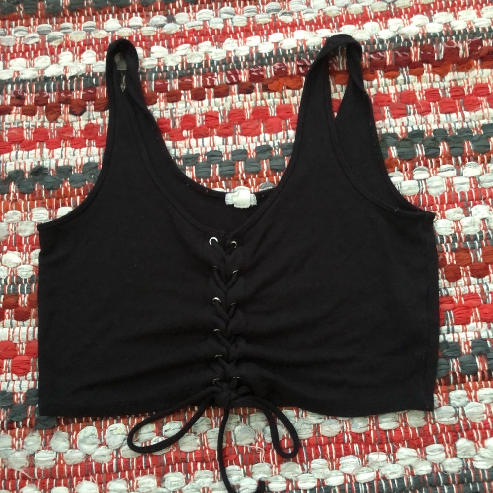 Black crop top